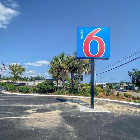 Motel 6 Wilmington, Nc - Market Street Екстериор снимка