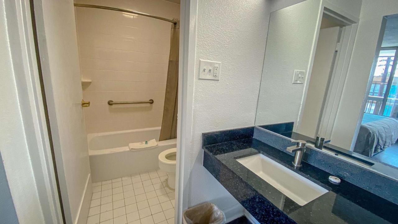 Motel 6 Wilmington, Nc - Market Street Екстериор снимка